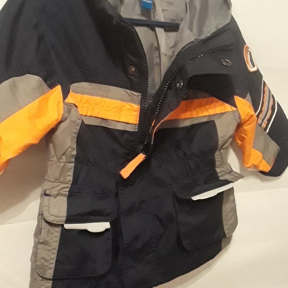 Baby Boys...Green dog (Sport) hooded coat - Picture 4 of 6